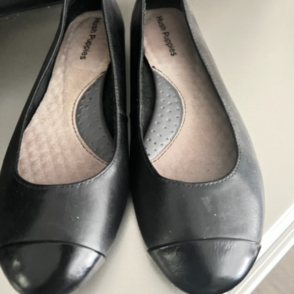 Hush Puppies Black Ballet Flats Size 8